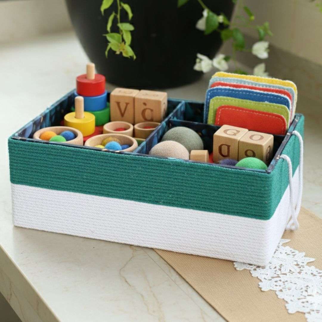 Tiny storage box